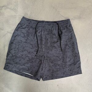Chubbies Men's Lined Printed Pattern Gray Swim Trunks - {Small}